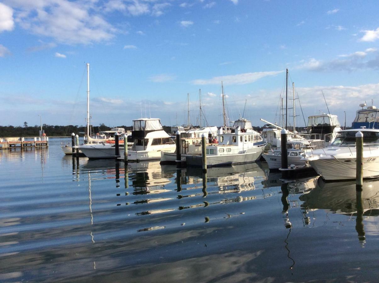 Вілла Lakes Entrance Views Екстер'єр фото